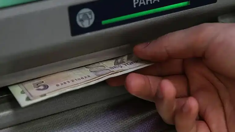 Emeklilere Seyyanen Zam Mı Geliyor?