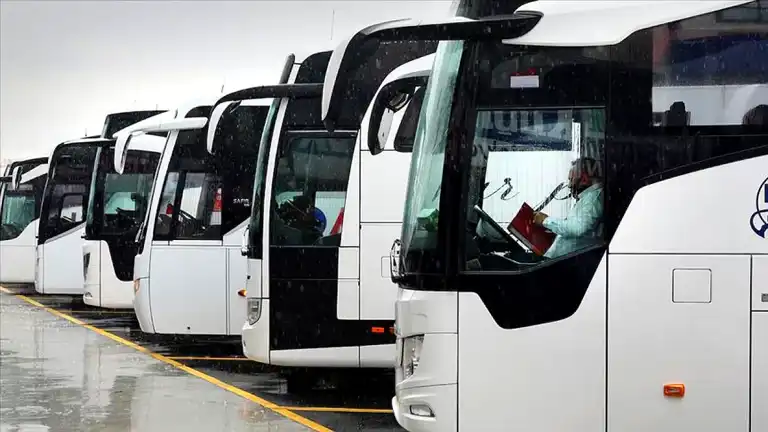 Türkiye'de Otobüsler 2024'te Dünyayı 52 Bin Kez Dolandı